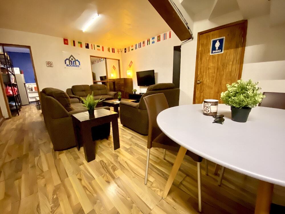 Photo - OSTOK condesa pequeño hostal