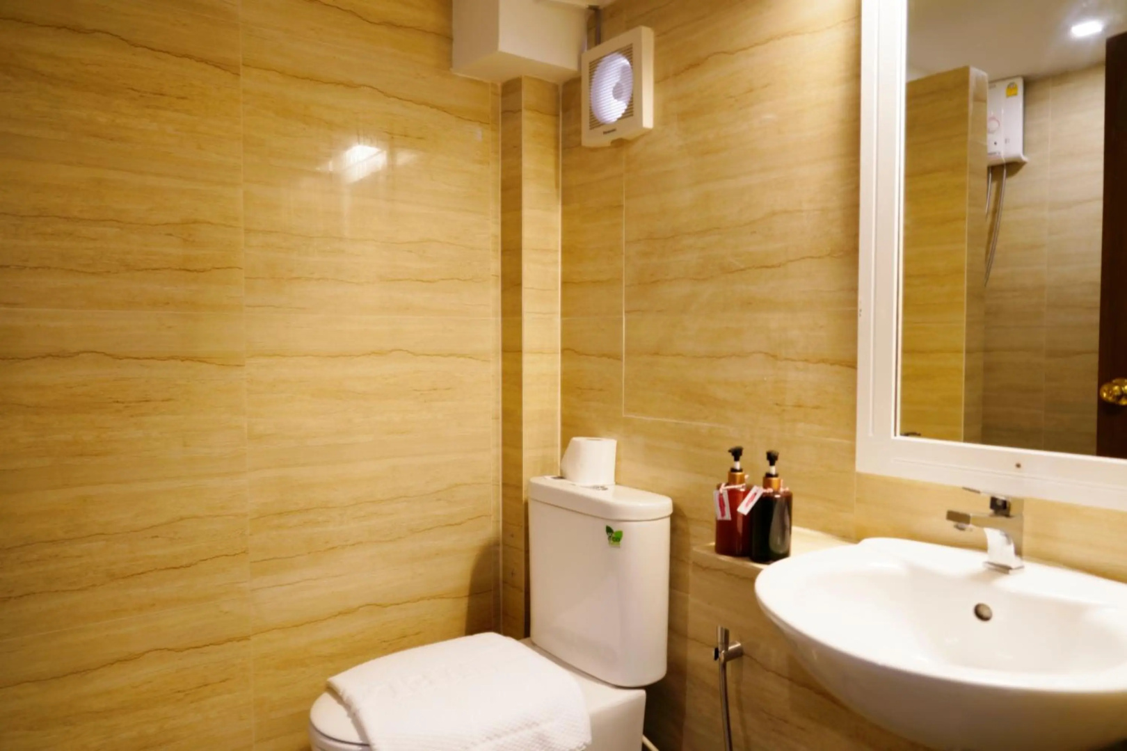 Foto - Wild Orchid Villa Bangkok