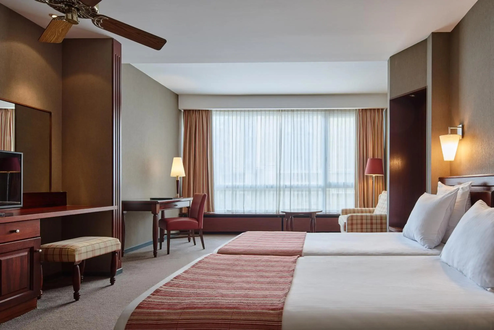 Photo - Theater Hotel