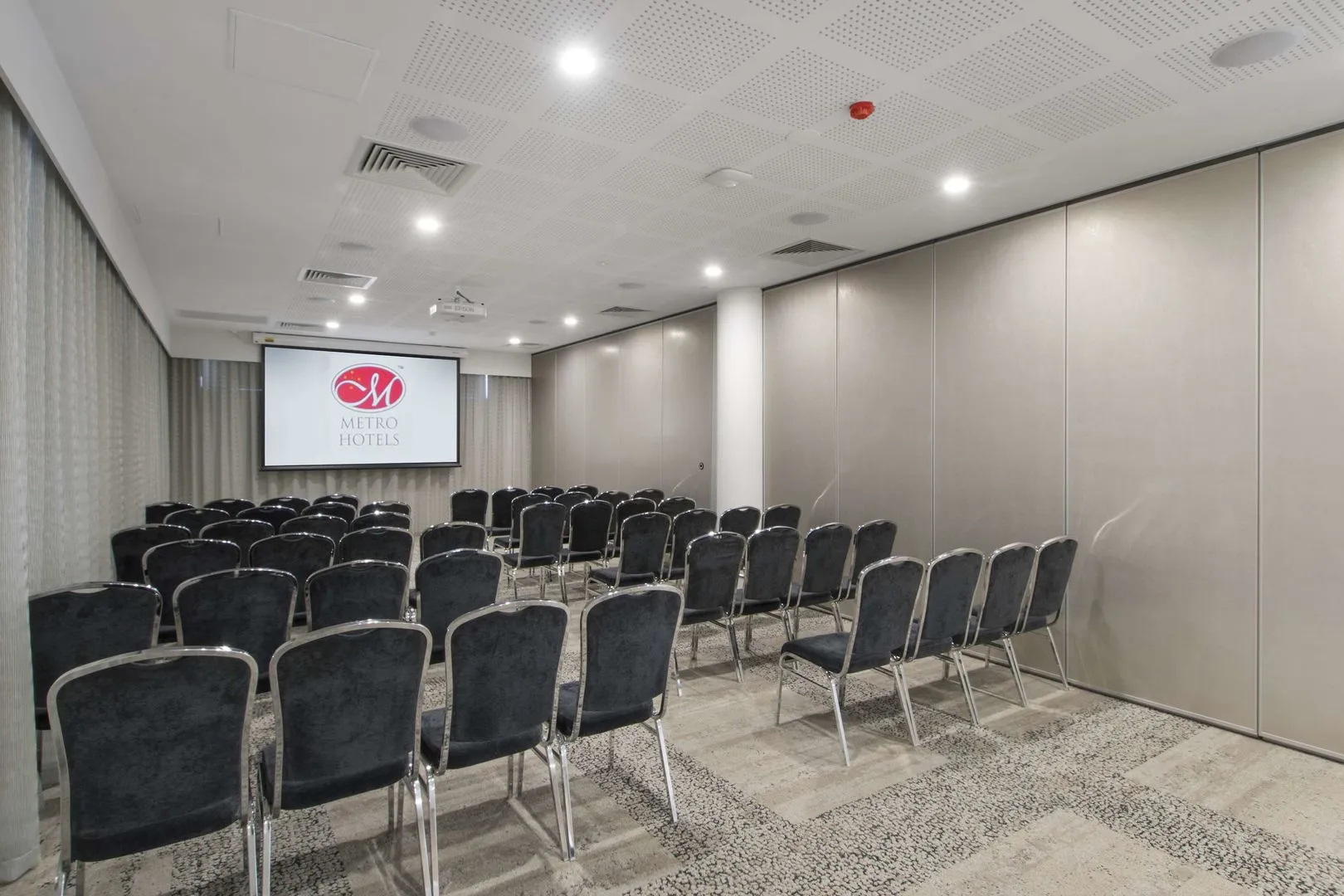 Photo - Metro Hotel Perth