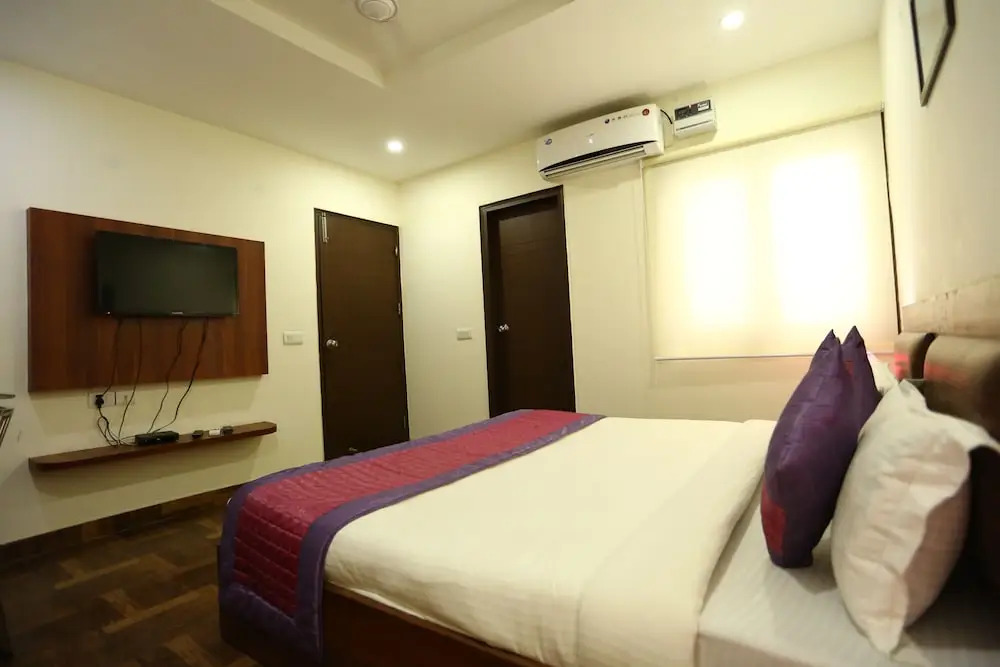 Photo - Hotel Aerotech Near Delhi Airport