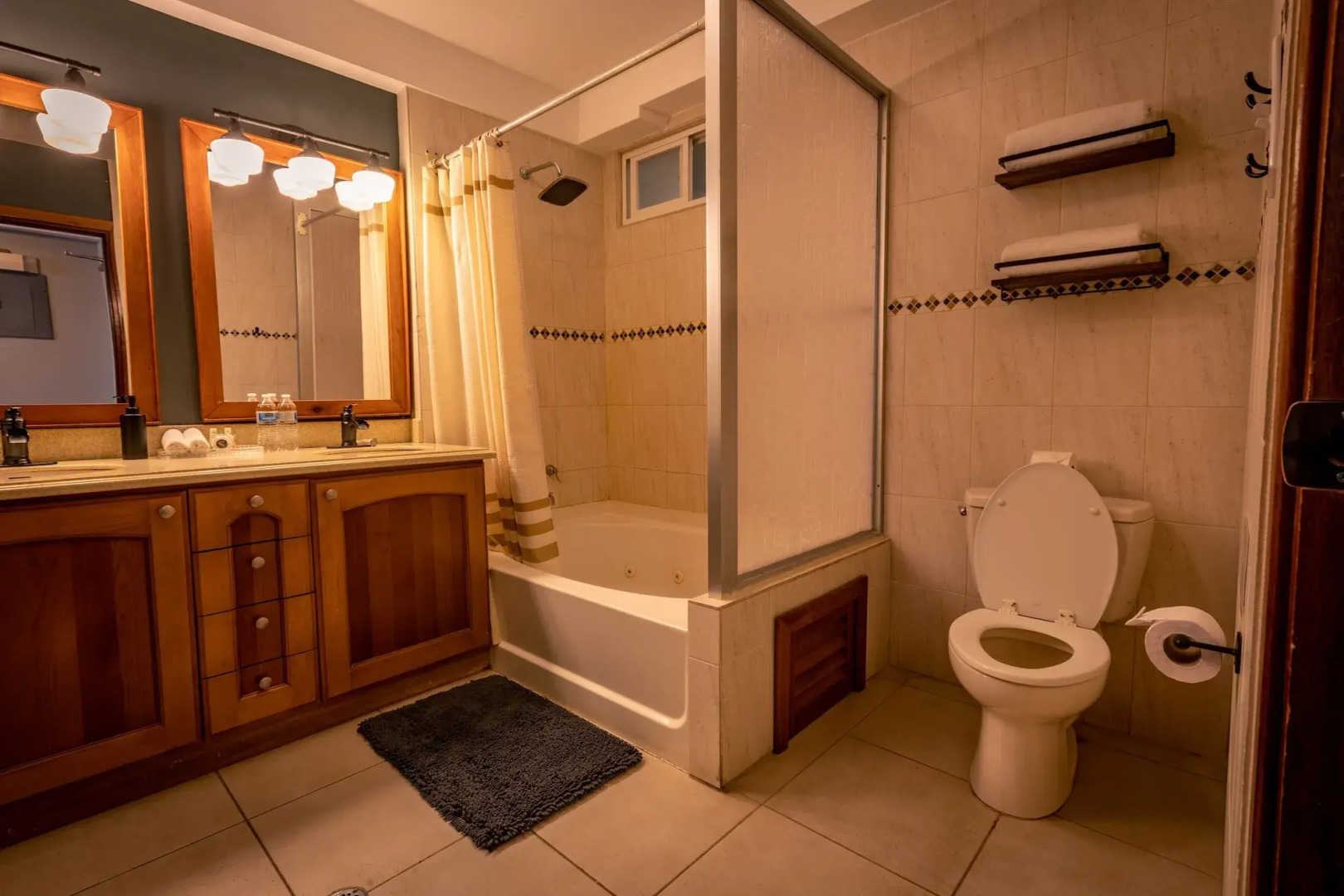 Foto - Tropical Suites Hotel