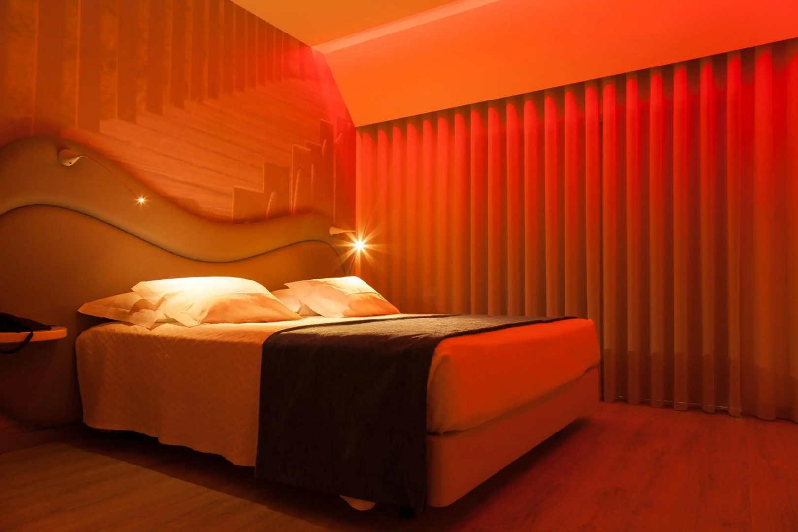 Photo - Varzinn Hotel
