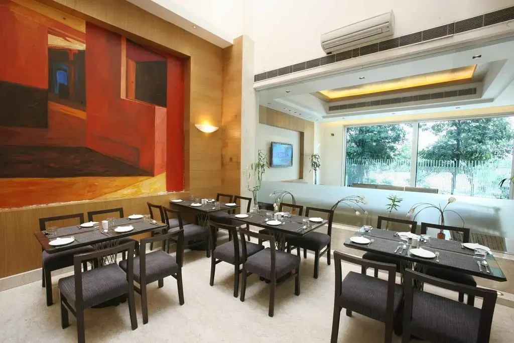 Foto - Hotel Saket 27