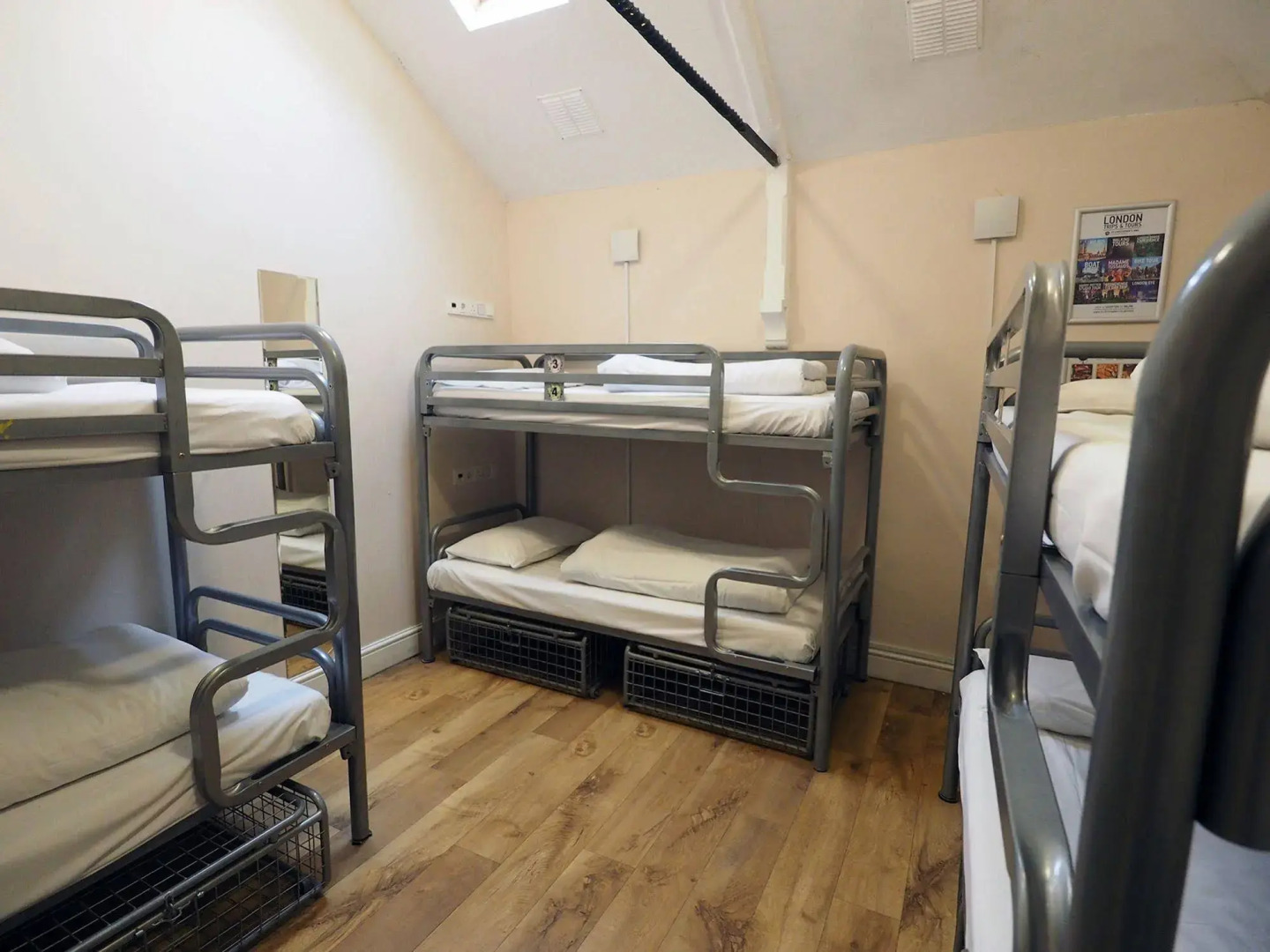 Photo - St Christopher's Inn Greenwich