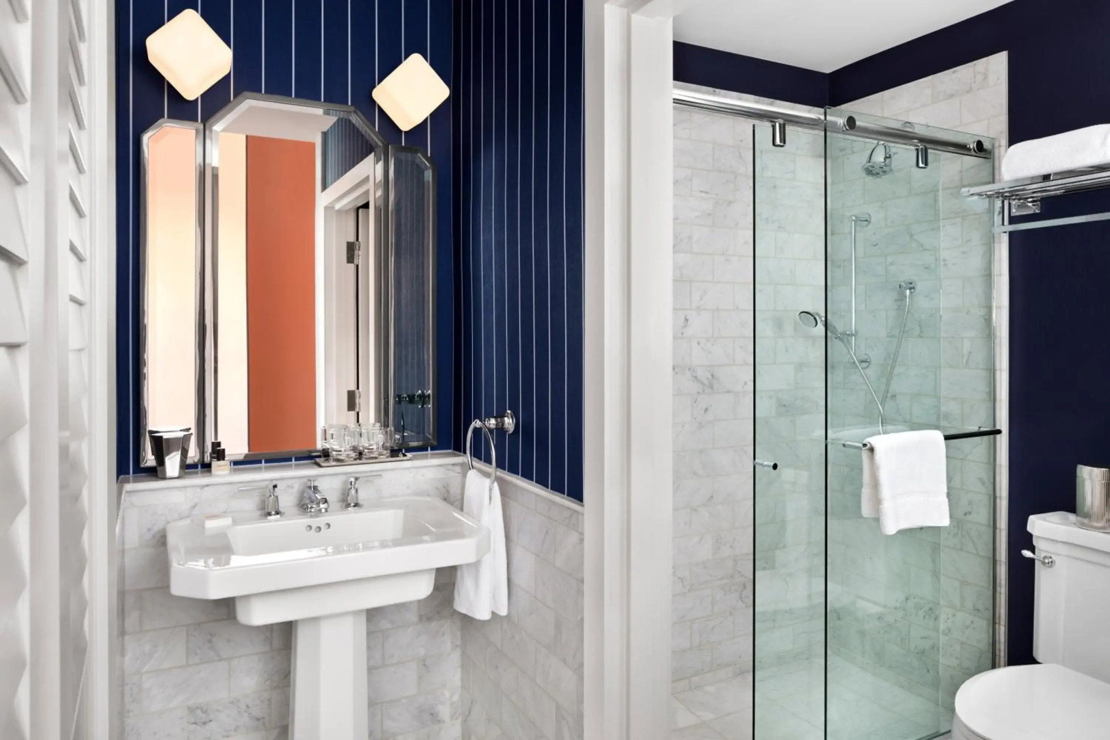 Photo - Riggs Washington DC