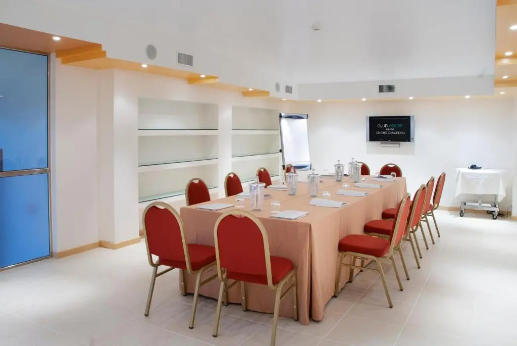 Photo - Club House Hotel