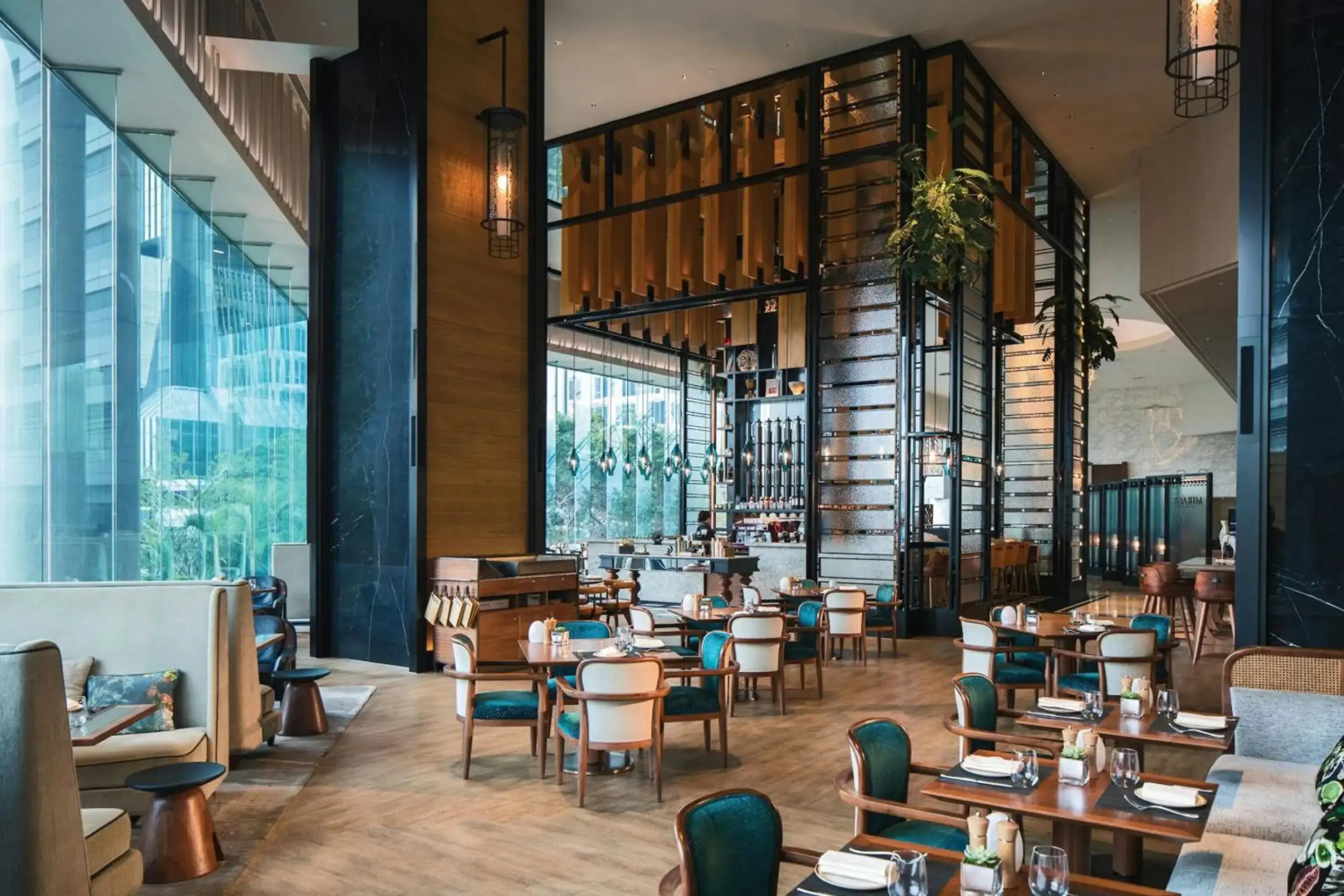 Foto - Renaissance Hong Kong Harbour View Hotel