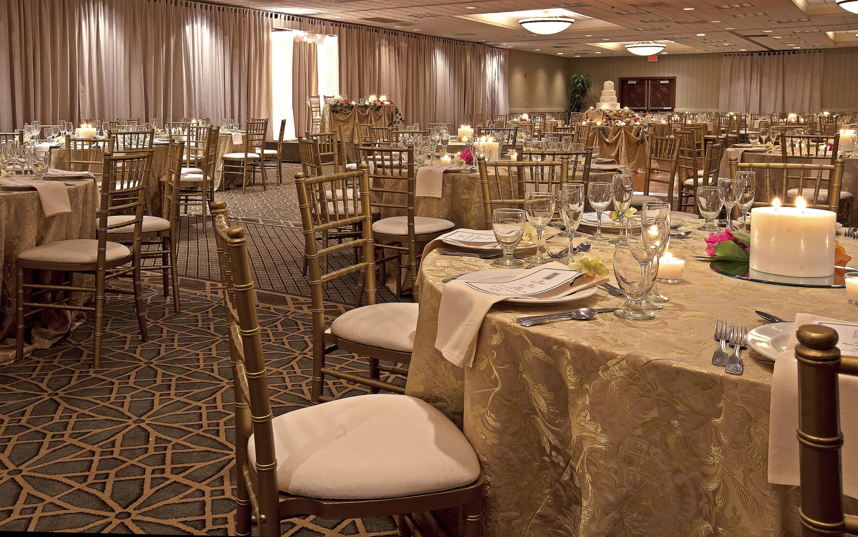 Foto - Embassy Suites by Hilton Chicago Schaumburg Woodfield