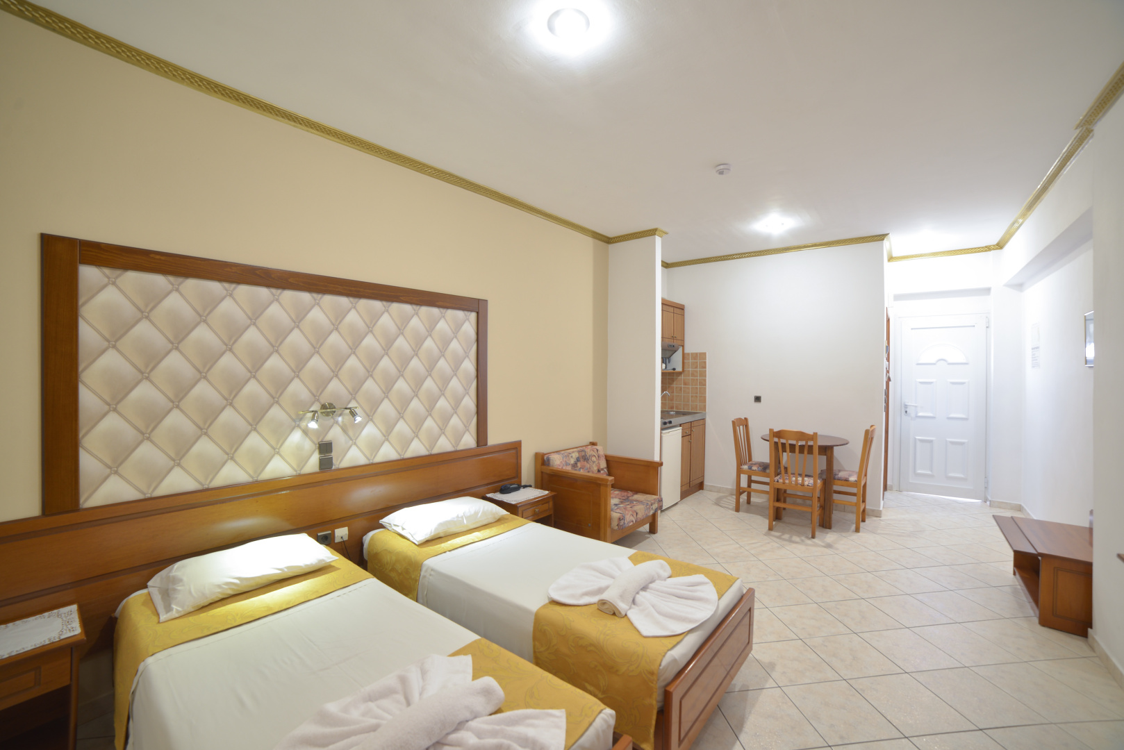 Photo - Angelina Hotel & Apartments