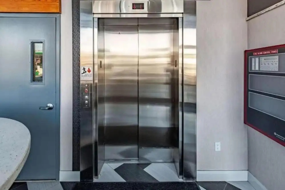 Foto - Umbrella Hotel Brooklyn - Newly Renovated