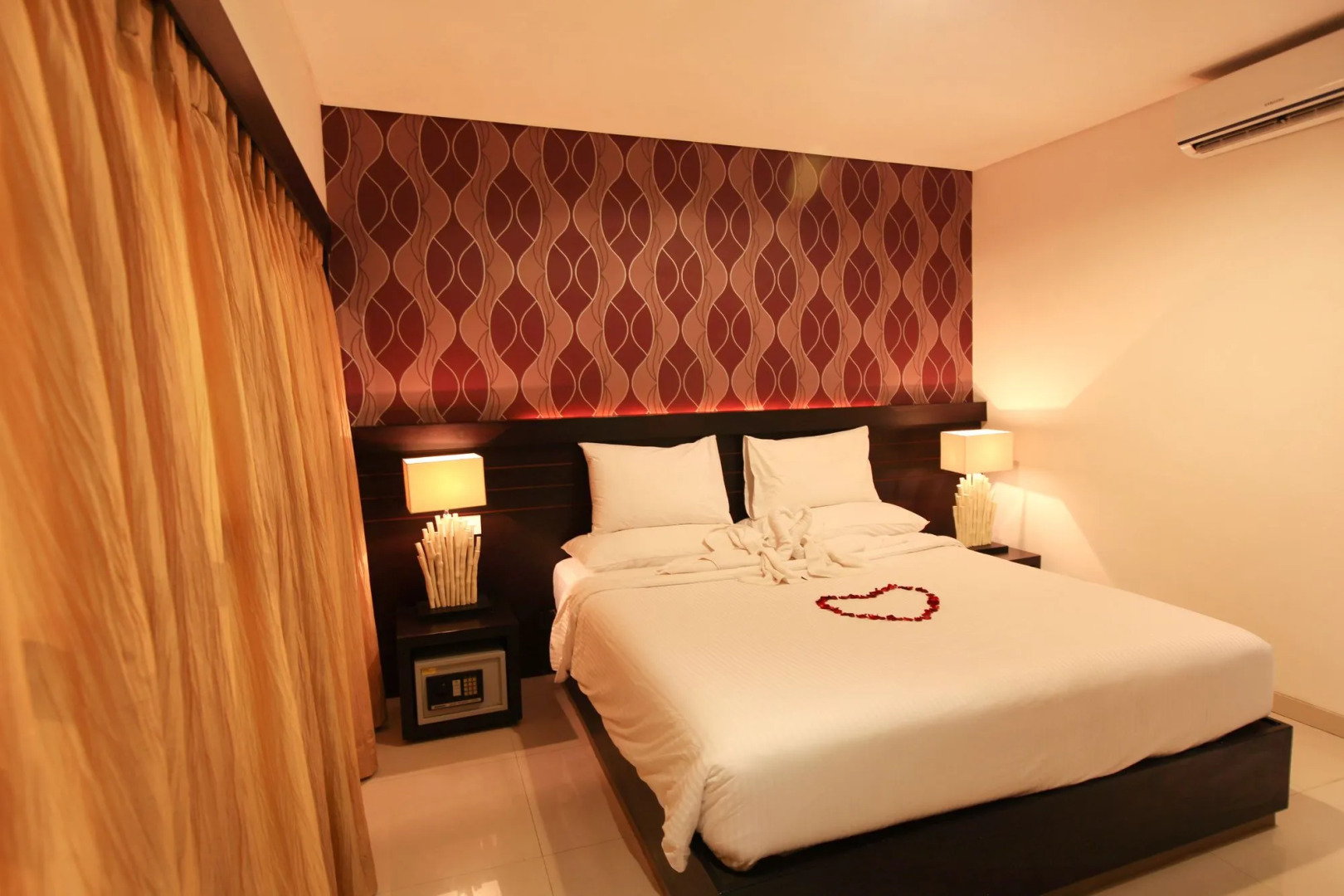 Photo - Noah Villa and Chapel