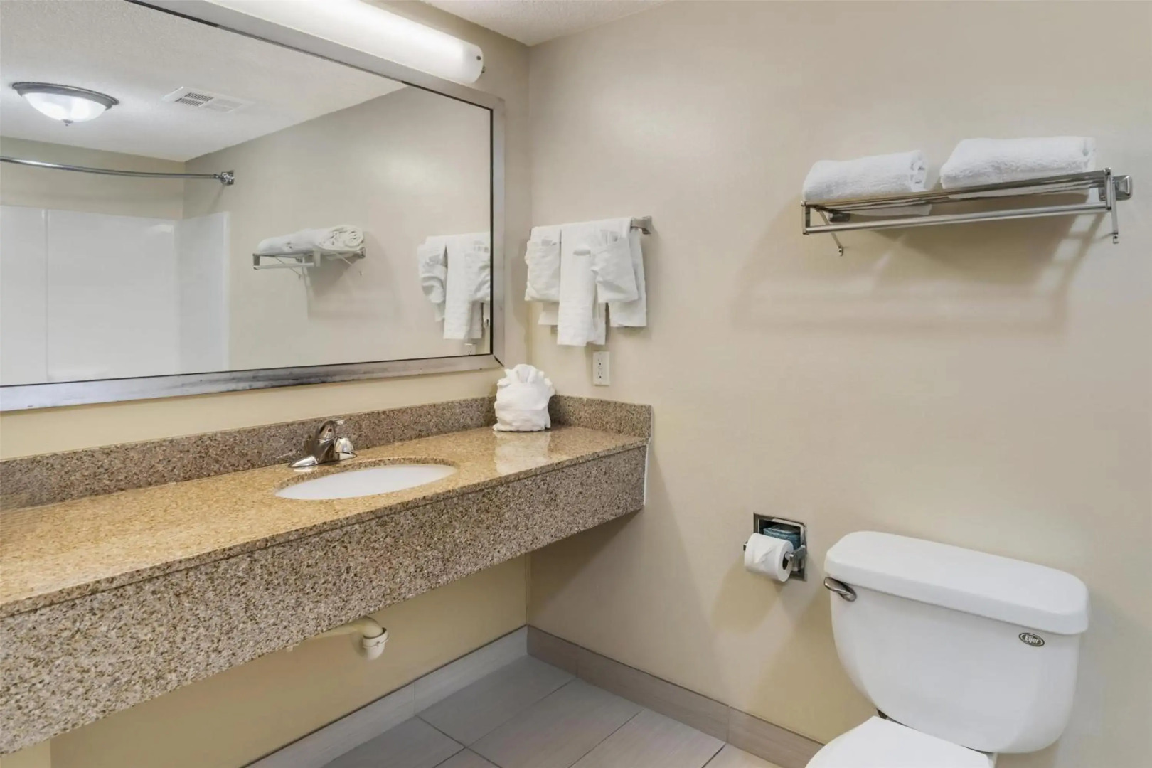 Photo - Best Western Plus Richmond Hill Inn