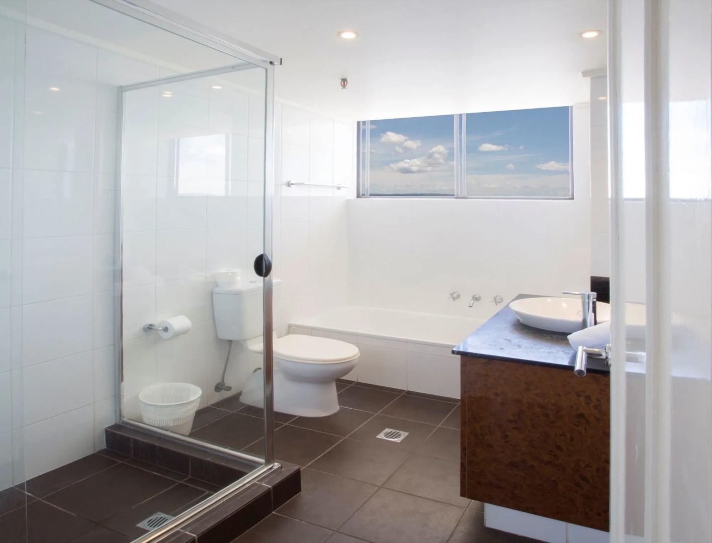 Foto - View Pacific Apartments