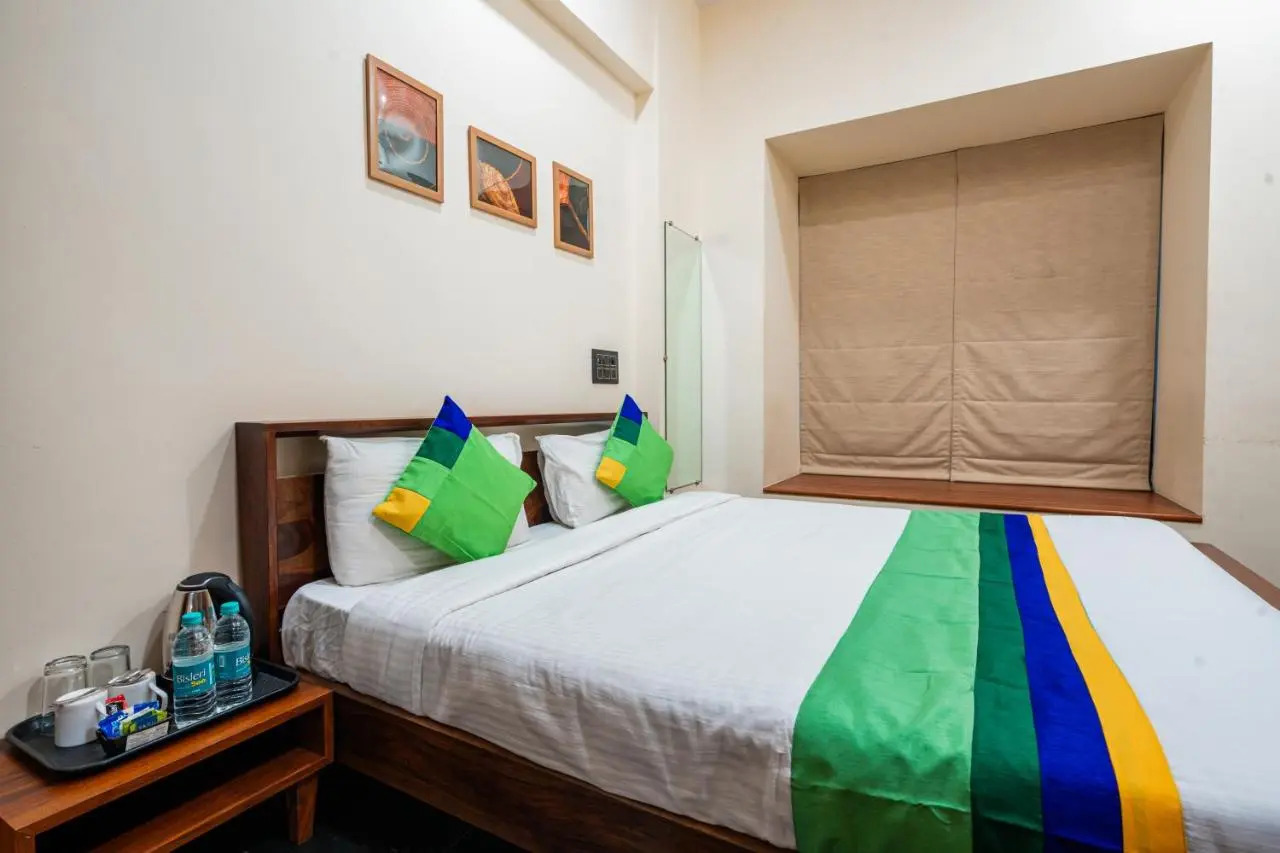 Photo - Treebo Premium The Memoir, Ramdaspeth