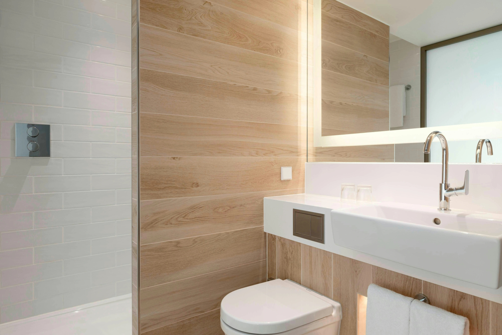 Photo - Courtyard by  Marriott Paris Gare de Lyon
