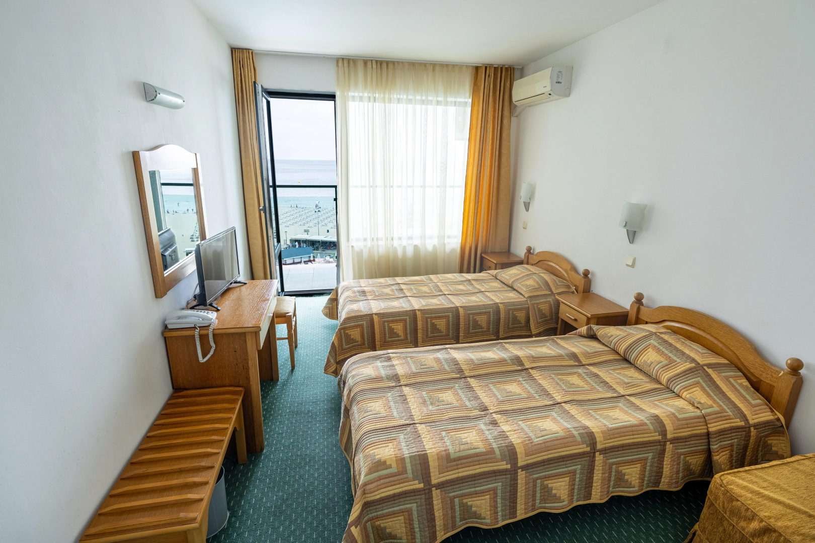 Photo - Hotel Slavyanski