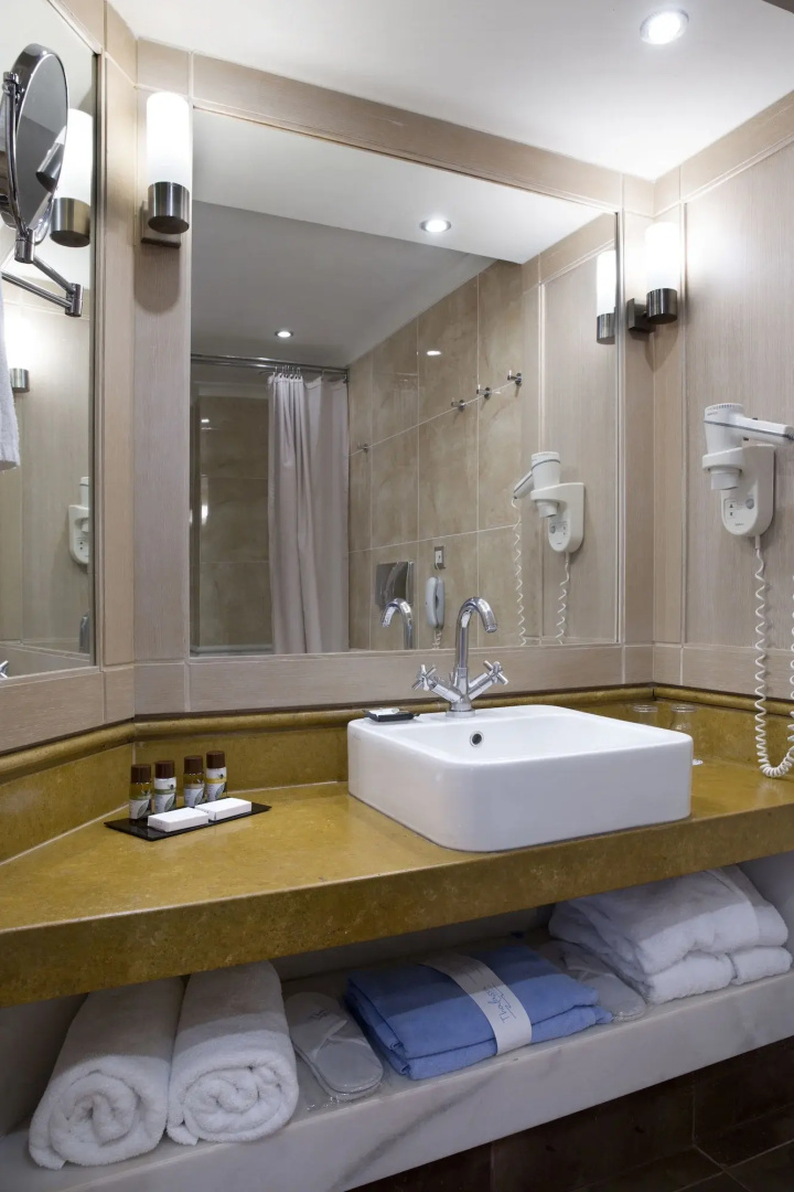 Photo - Thalassa Beach Resort & Spa (Adults Only)