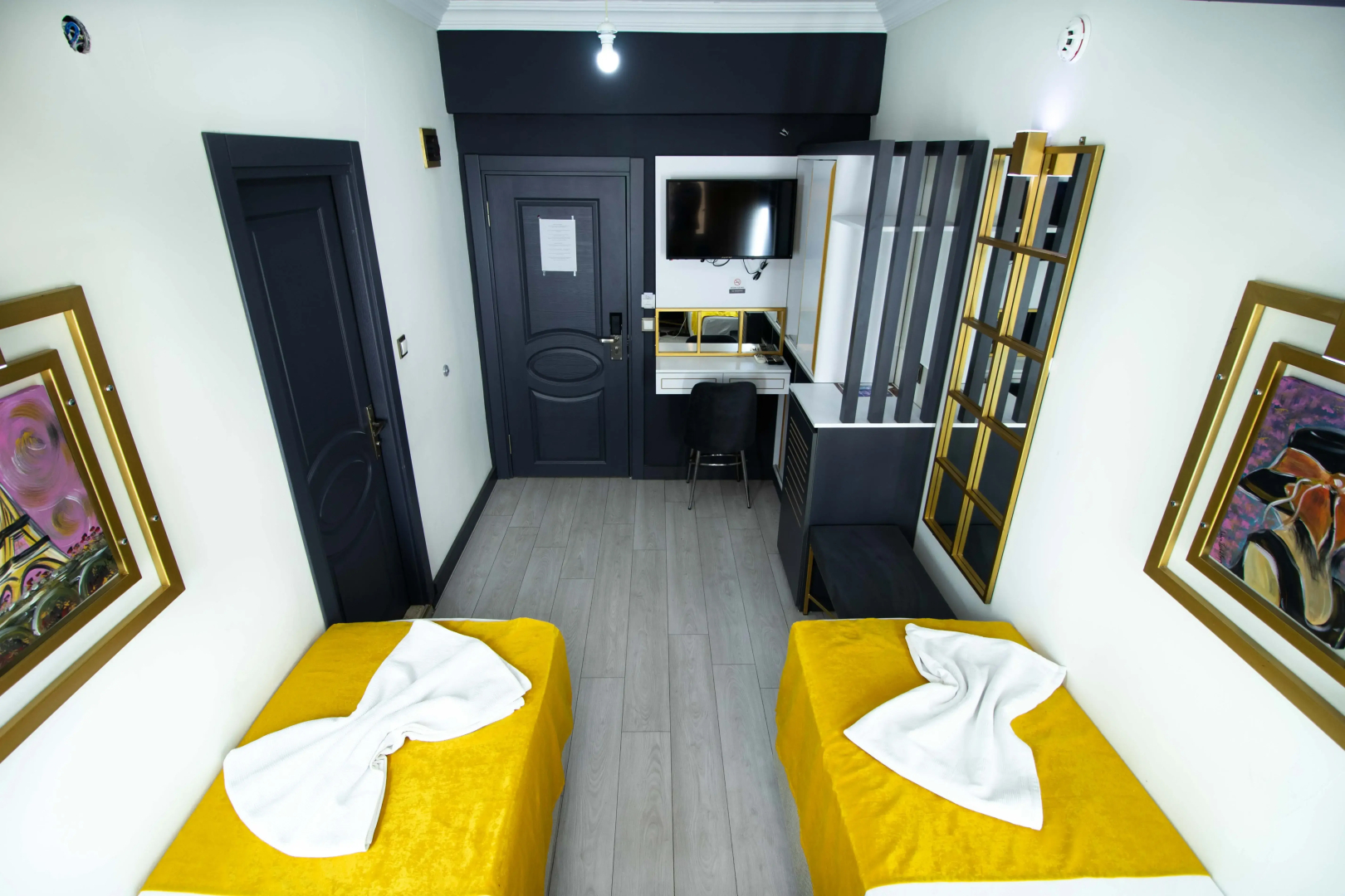 Photo - Exporoyal Hotel