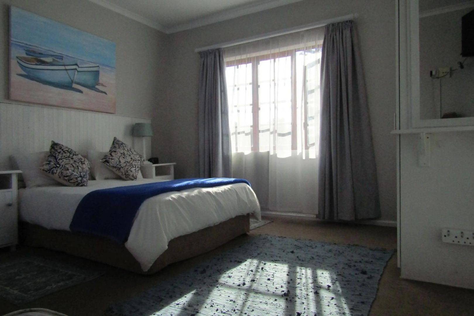 Photo - Blouberg Dolphin Inn