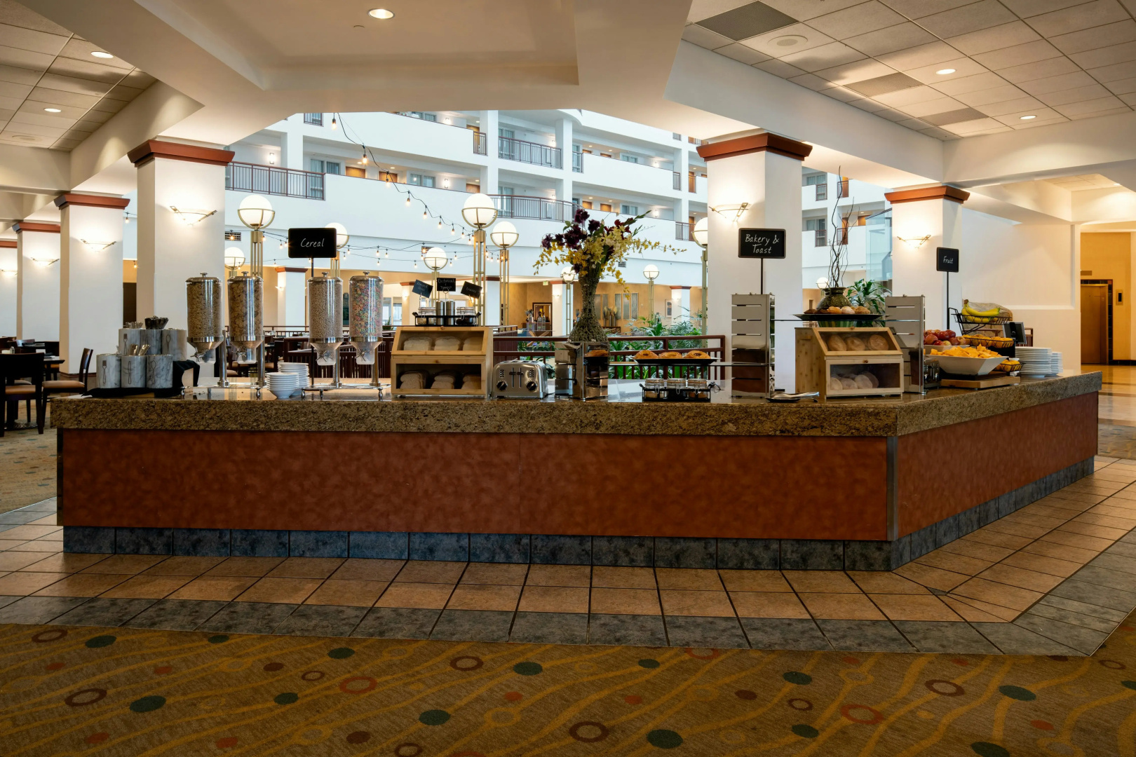 Foto - Embassy Suites by Hilton Portland Airport