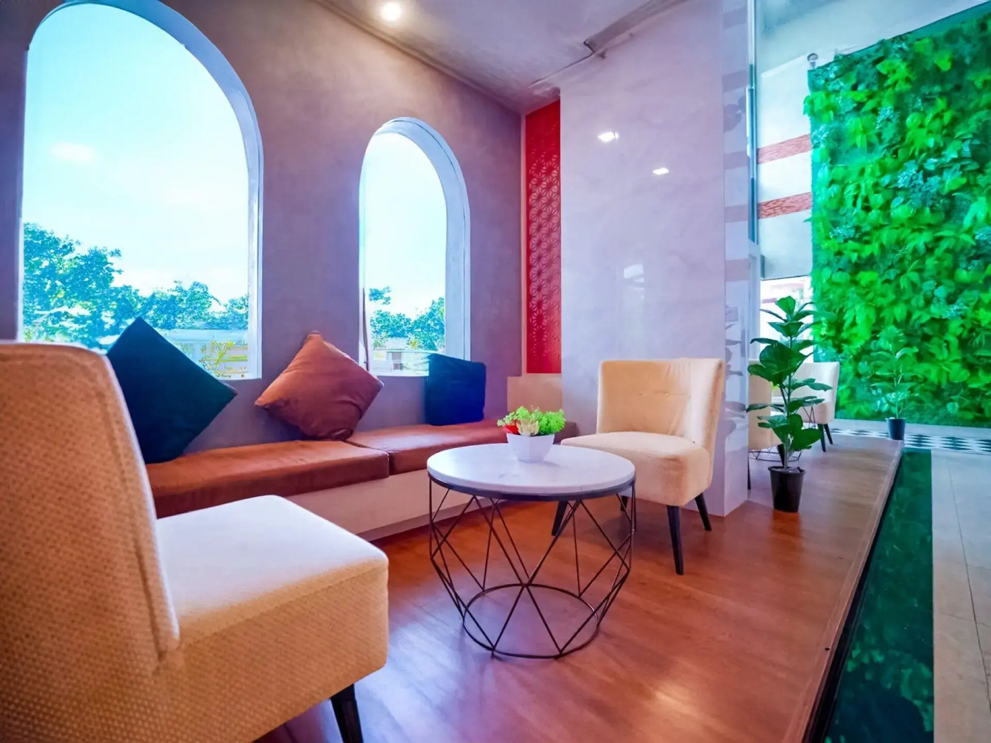 Photo - Phoenix Hotel Karon Beach