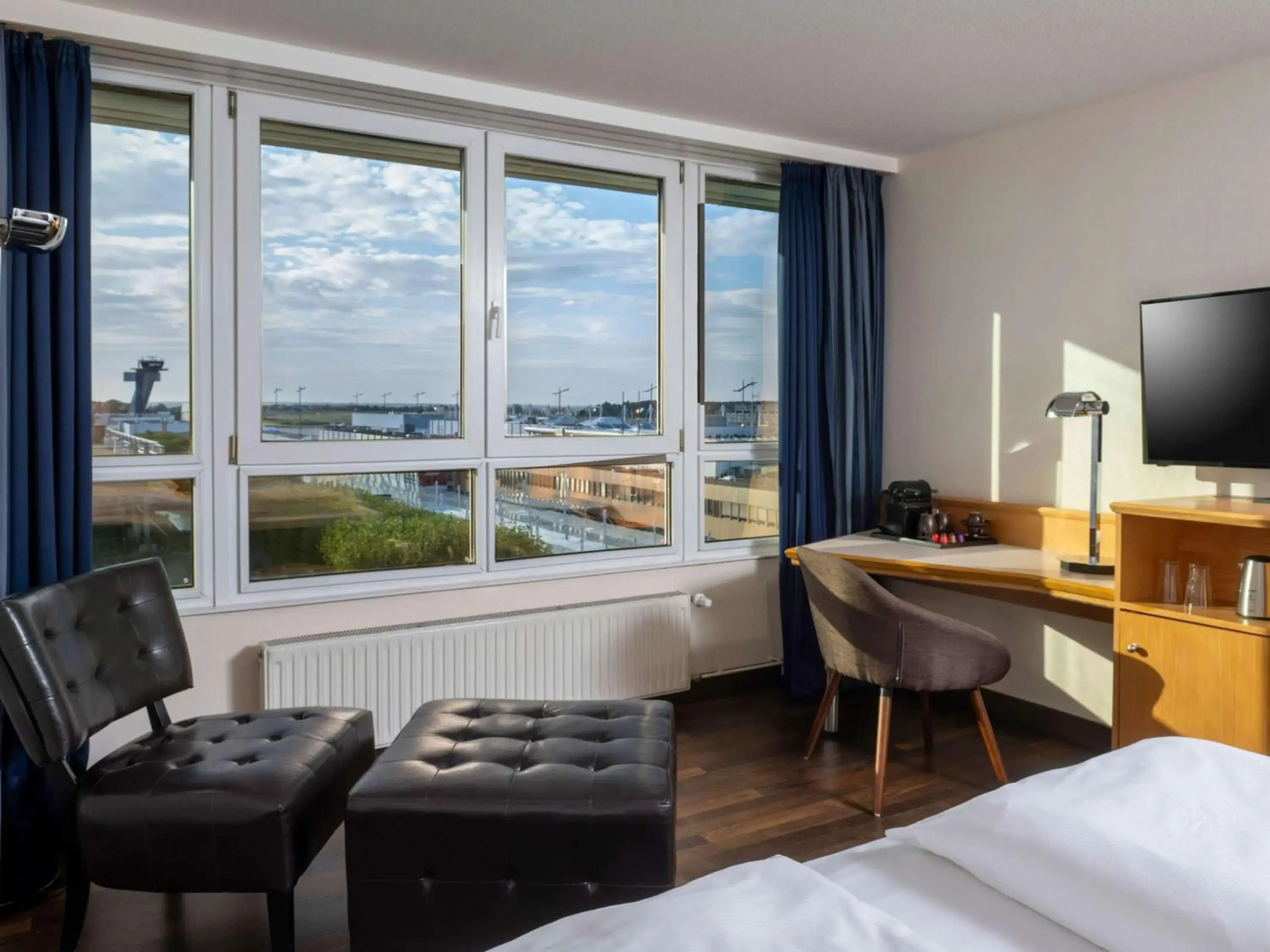 Photo - Mövenpick Hotel Nürnberg Airport