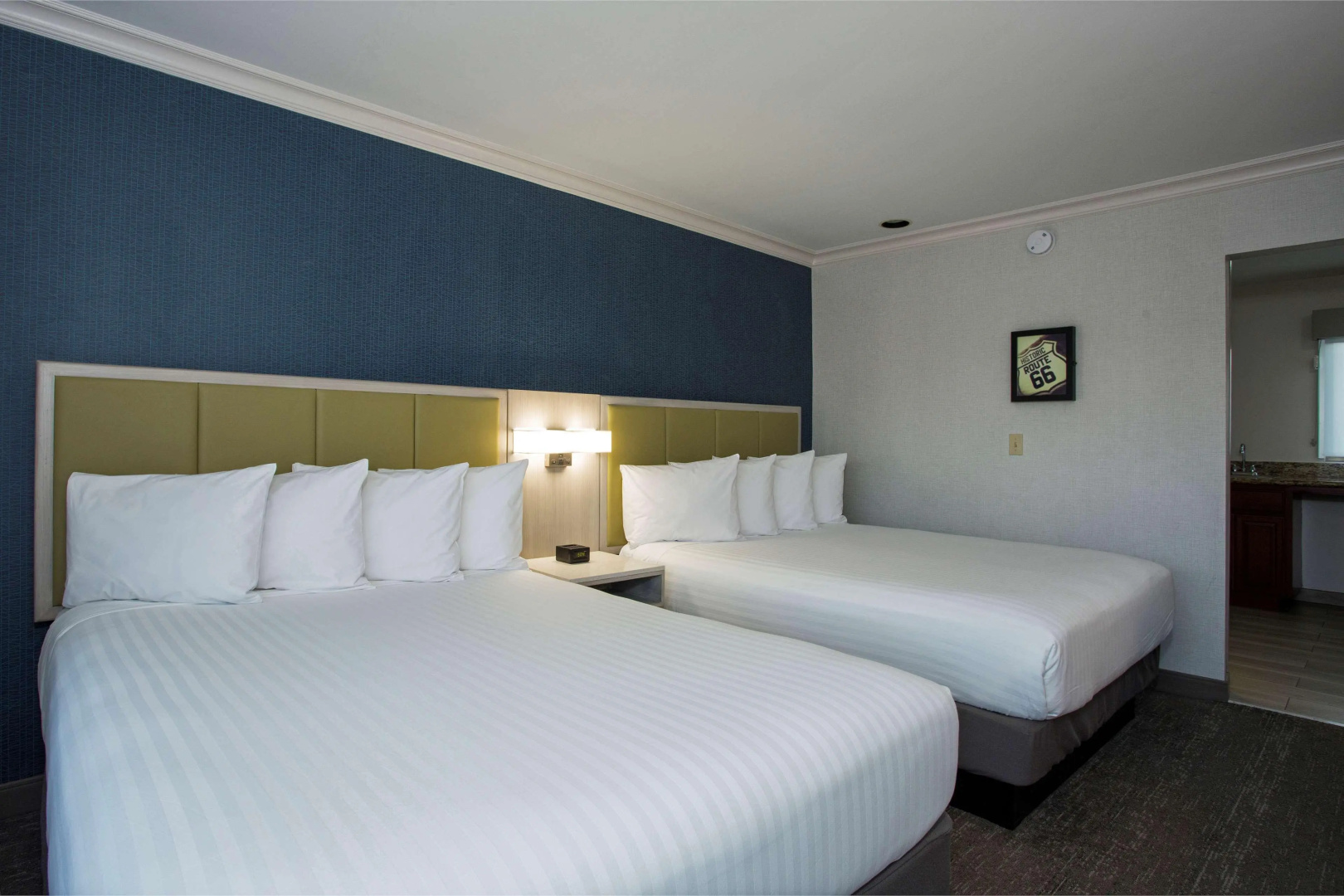 Photo - SureStay Hotel by Best Western Santa Monica