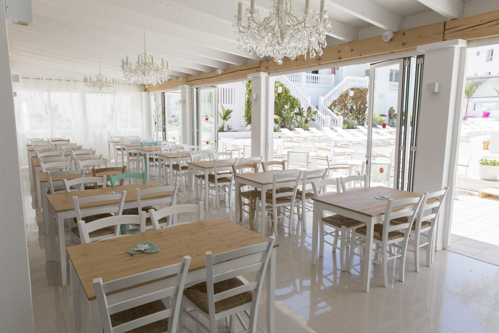 Foto - Endlss Beach & Disco Hotel Ibiza Adults Only