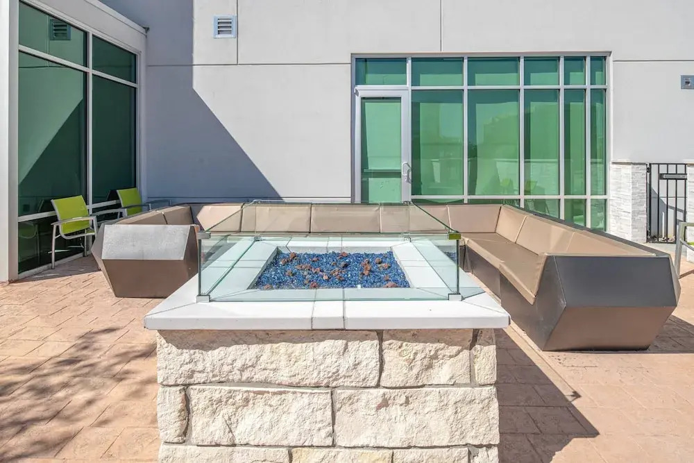 Photo - SpringHill Suites Dallas Central Expressway