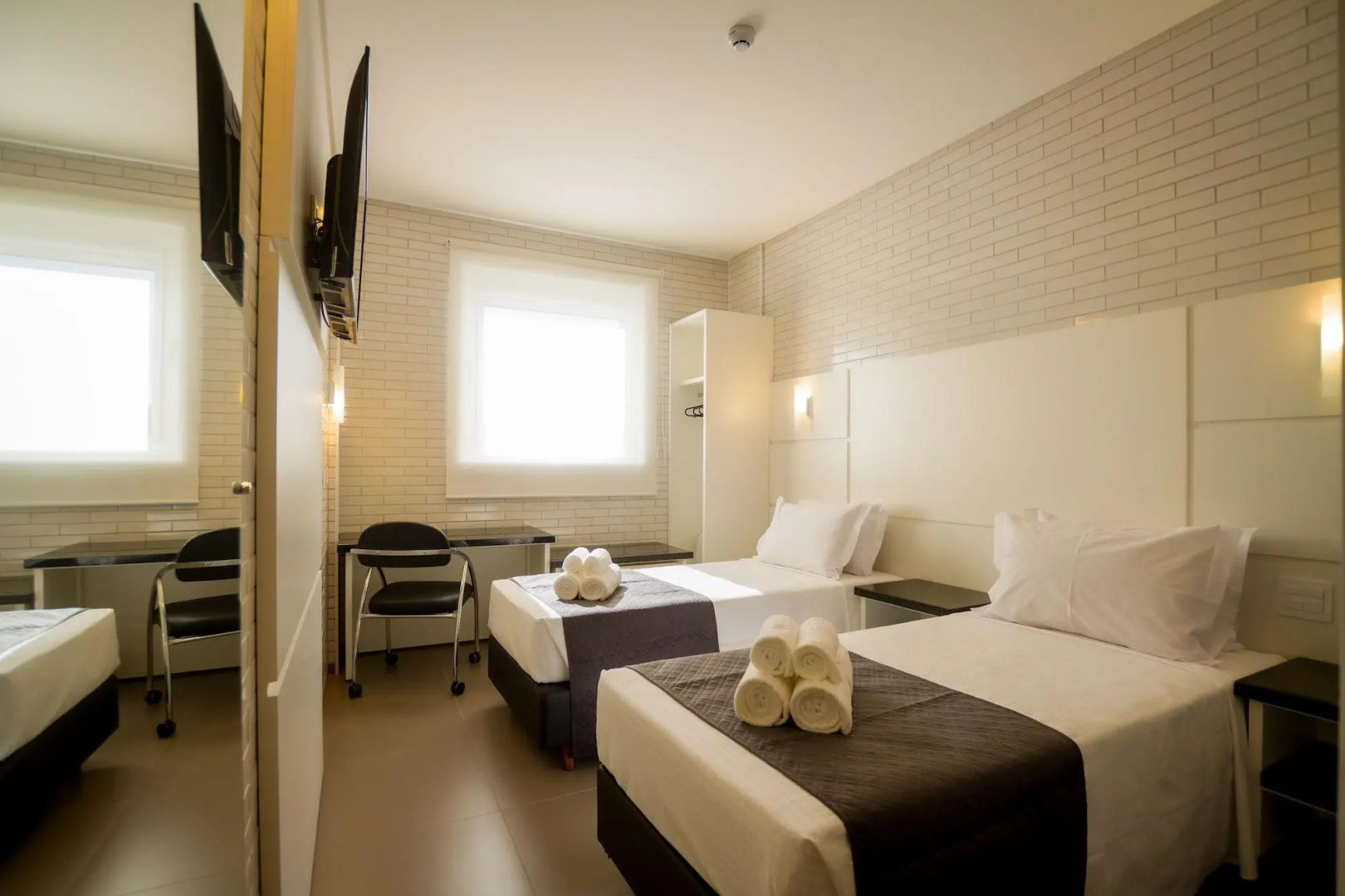 Foto - Hotel Confiance Barigui