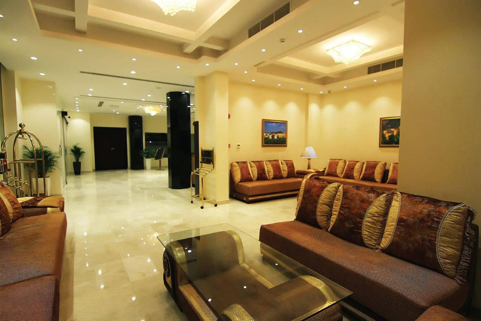 Foto - Remas Hotel Suites - Al Khoudh, Seeb, Muscat