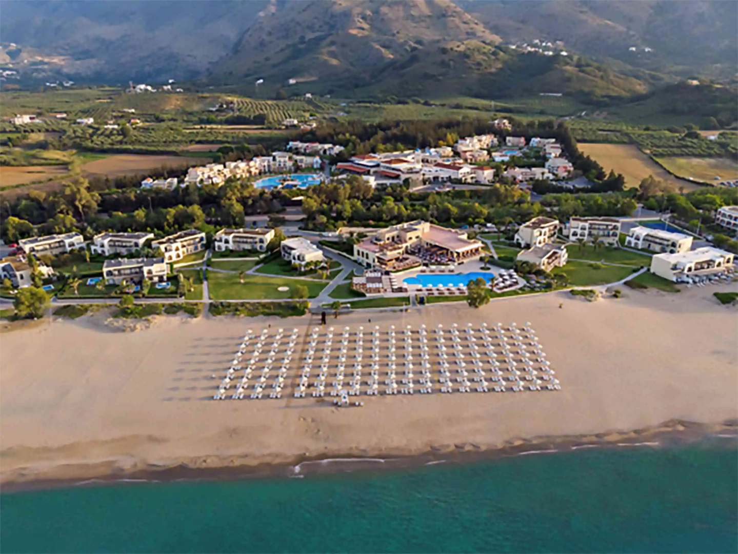 Photo - Pilot Beach Resort