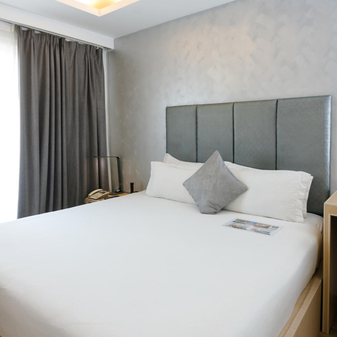 Foto - Regency Grand Suites