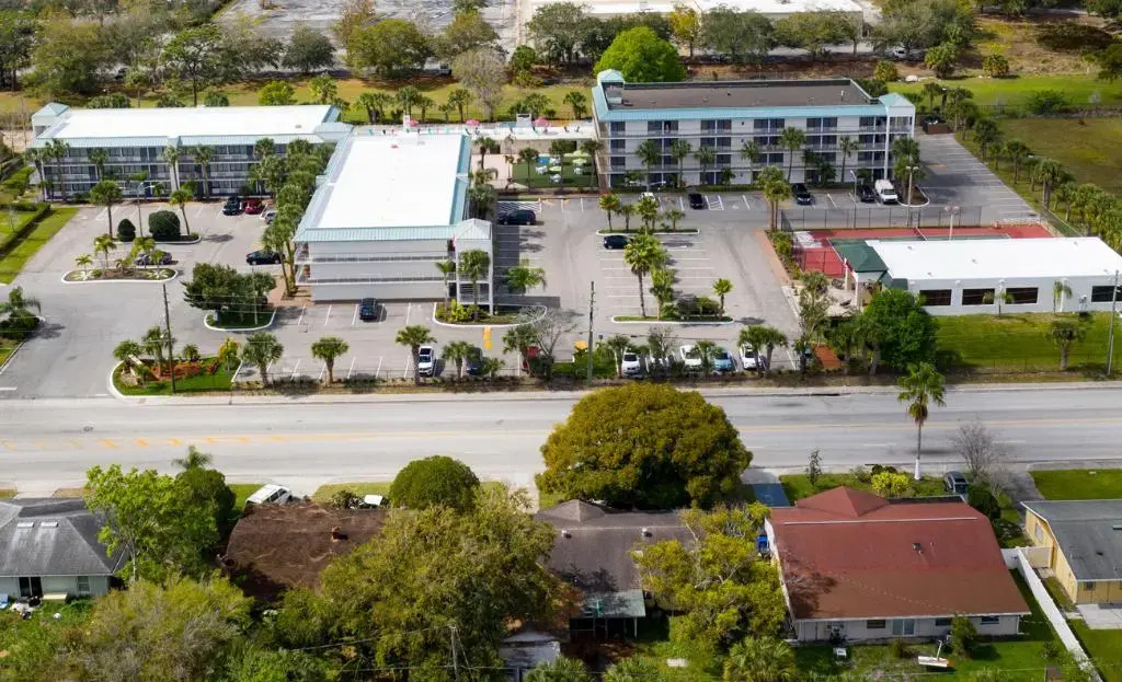 Photo - Park Royal Orlando managed by Accor