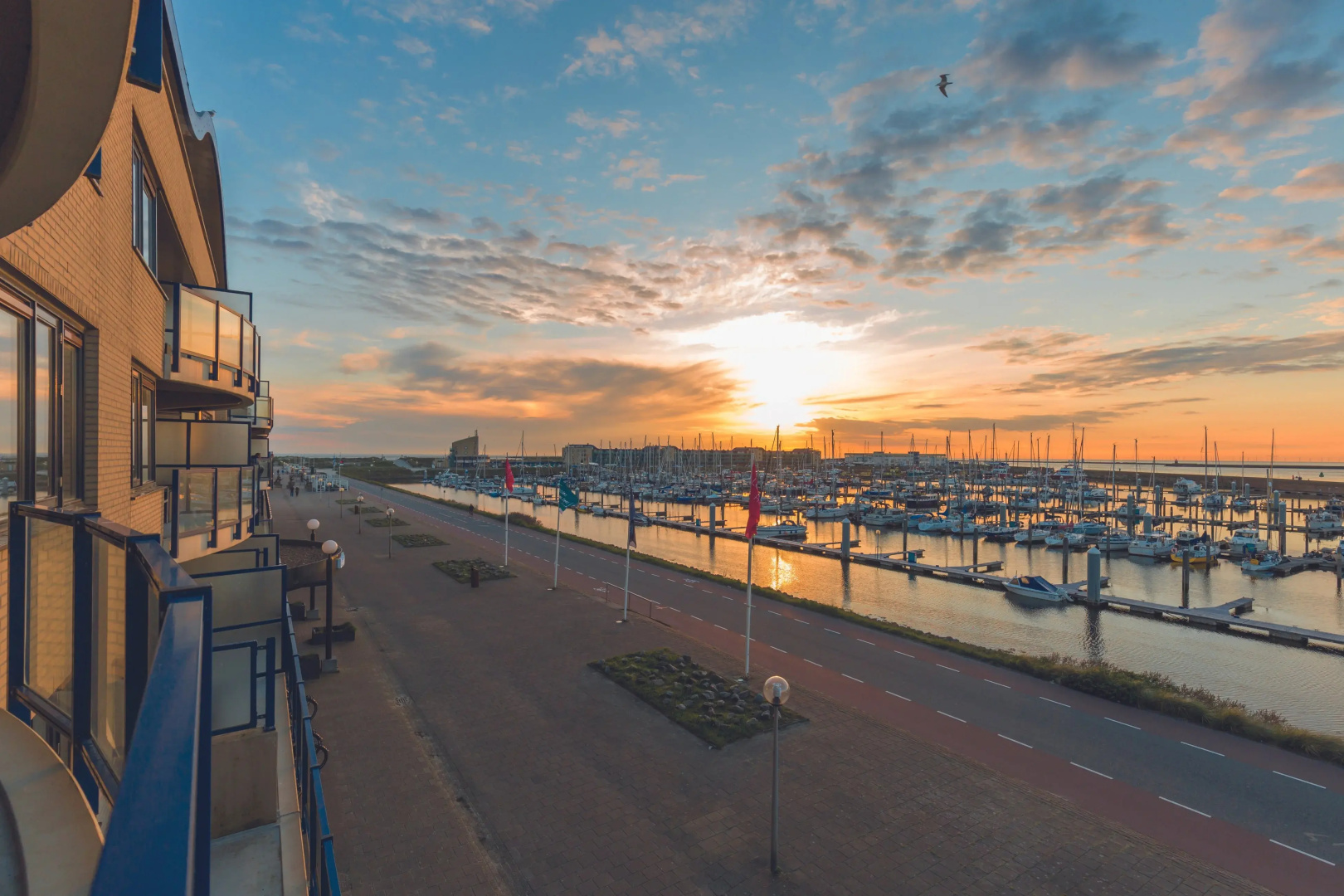 Photo - Leonardo Hotel IJmuiden Seaport Beach