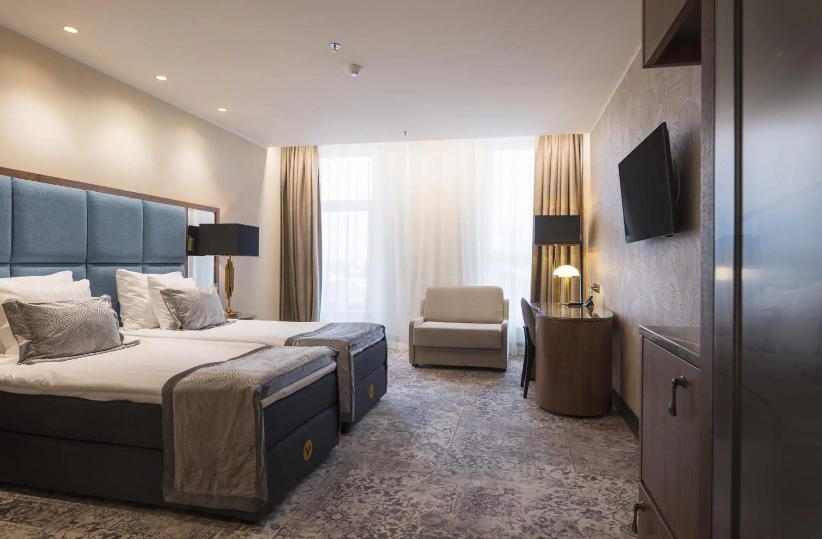 Photo - V Spa & Conference Hotel