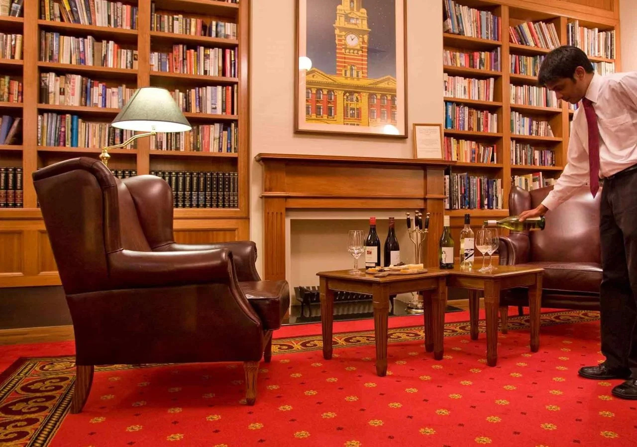 Photo - Grand Hotel Melbourne