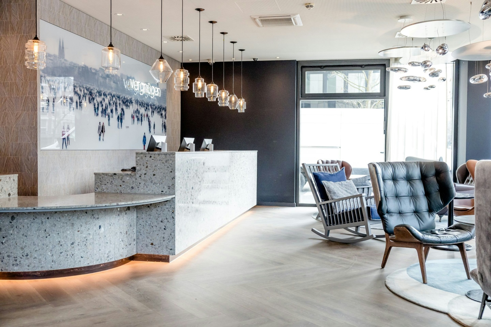 Photo - Motel One Hamburg-Alster