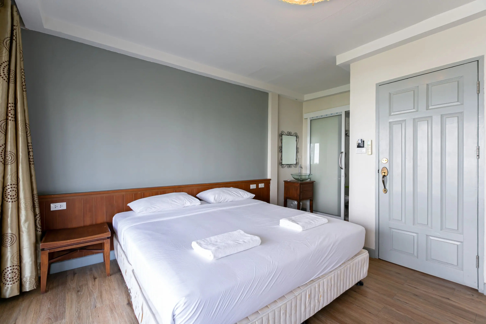 Foto - Wong Amat House