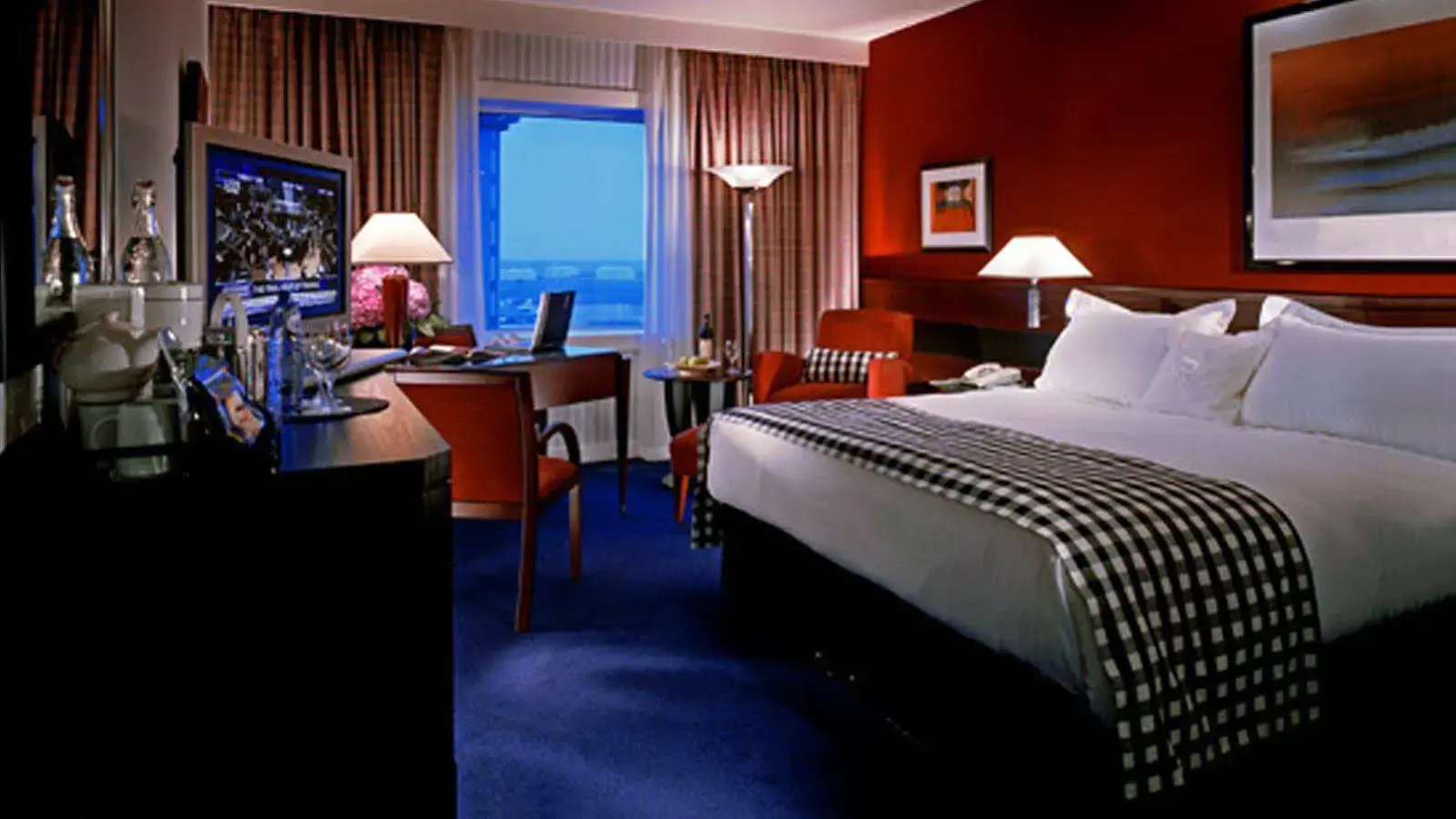 Photo - Sheraton Amsterdam Airport Hotel and Conference Center
