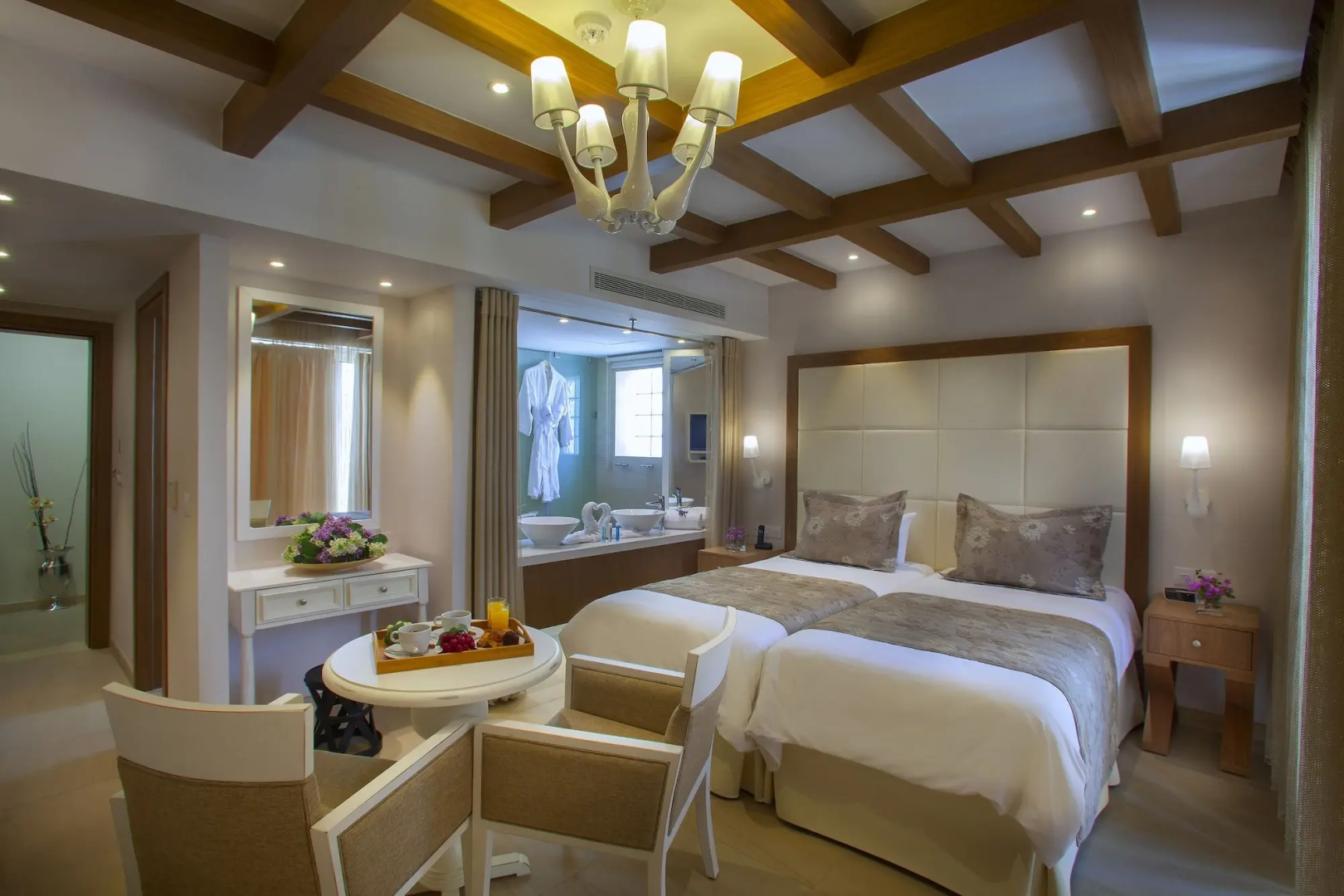 Foto - King Jason Paphos - Designed for Adults by Louis Hotels