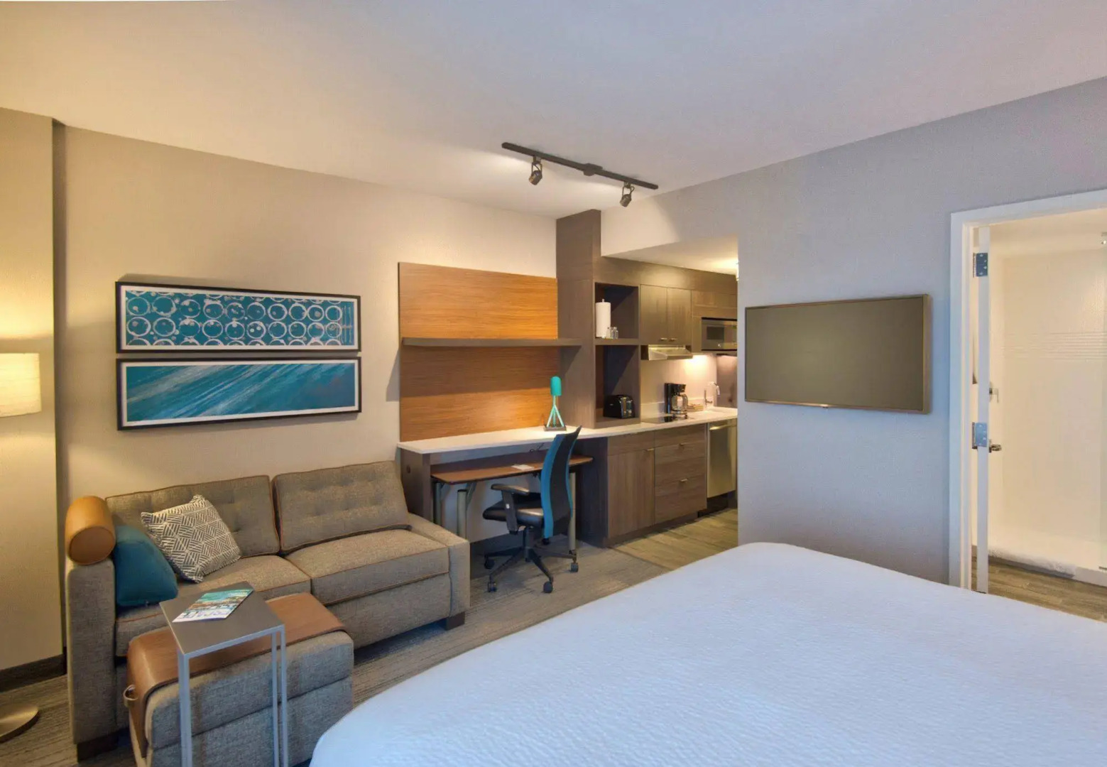 Photo - TownePlace Suites by Marriott Miami Airport