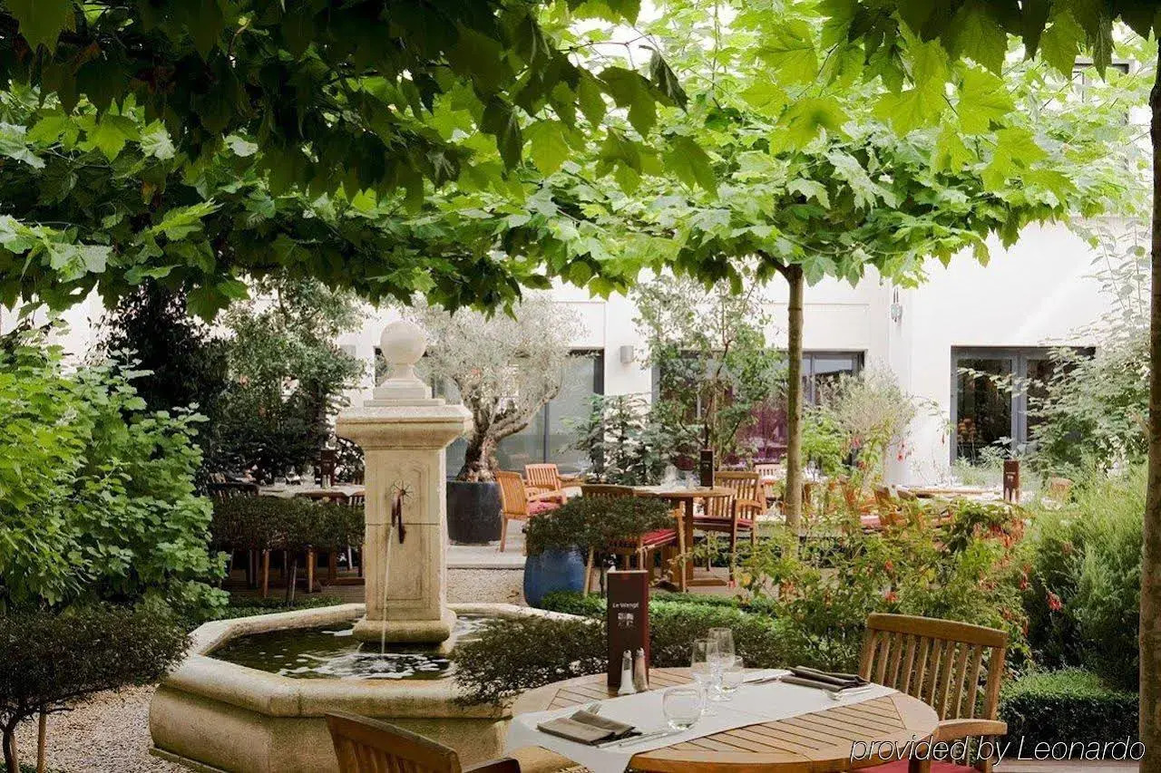 Foto - Mercure Paris Gare Montparnasse TGV