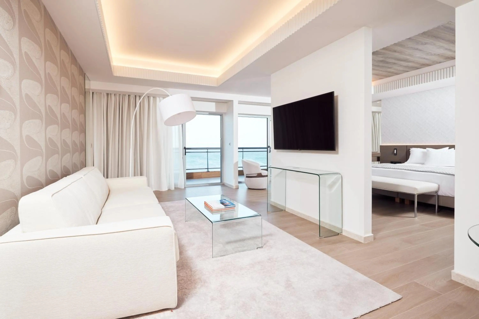 Photo - Hotel Mediterranean