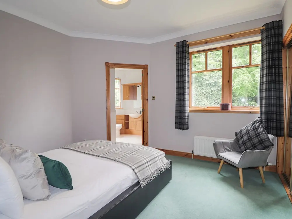 Rossie Lodge