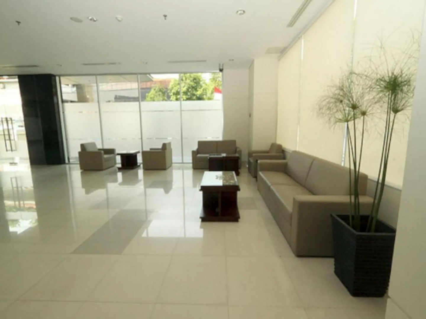 Foto - Triniti Hotel Gajah Mada