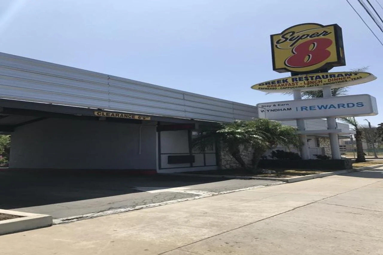 Foto - Skyways Hotel