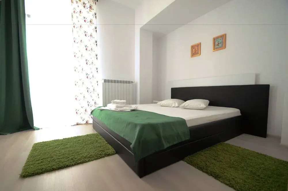 Photo - Uptown Residence Apartments