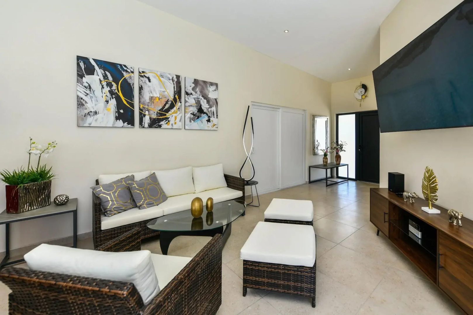 Photo - Boutique Hotel Swiss Paradise Aruba Villas and Suites